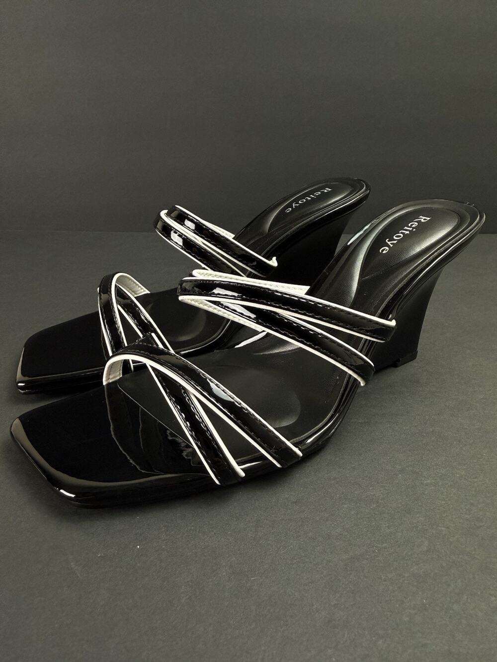 Reitoye Women’s 7.5 Wedge Sandals Black Patent Square Toe Heels New Box